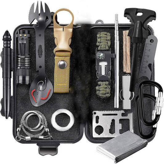 Outdoor Multifunctional Survival Tool Kit with Emergency Tools